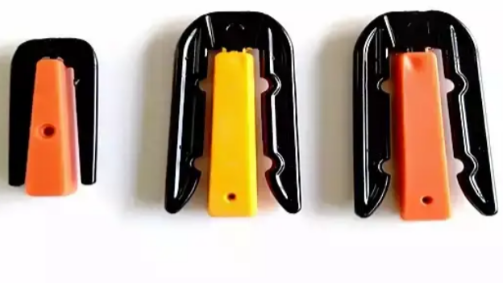 Branch off clip